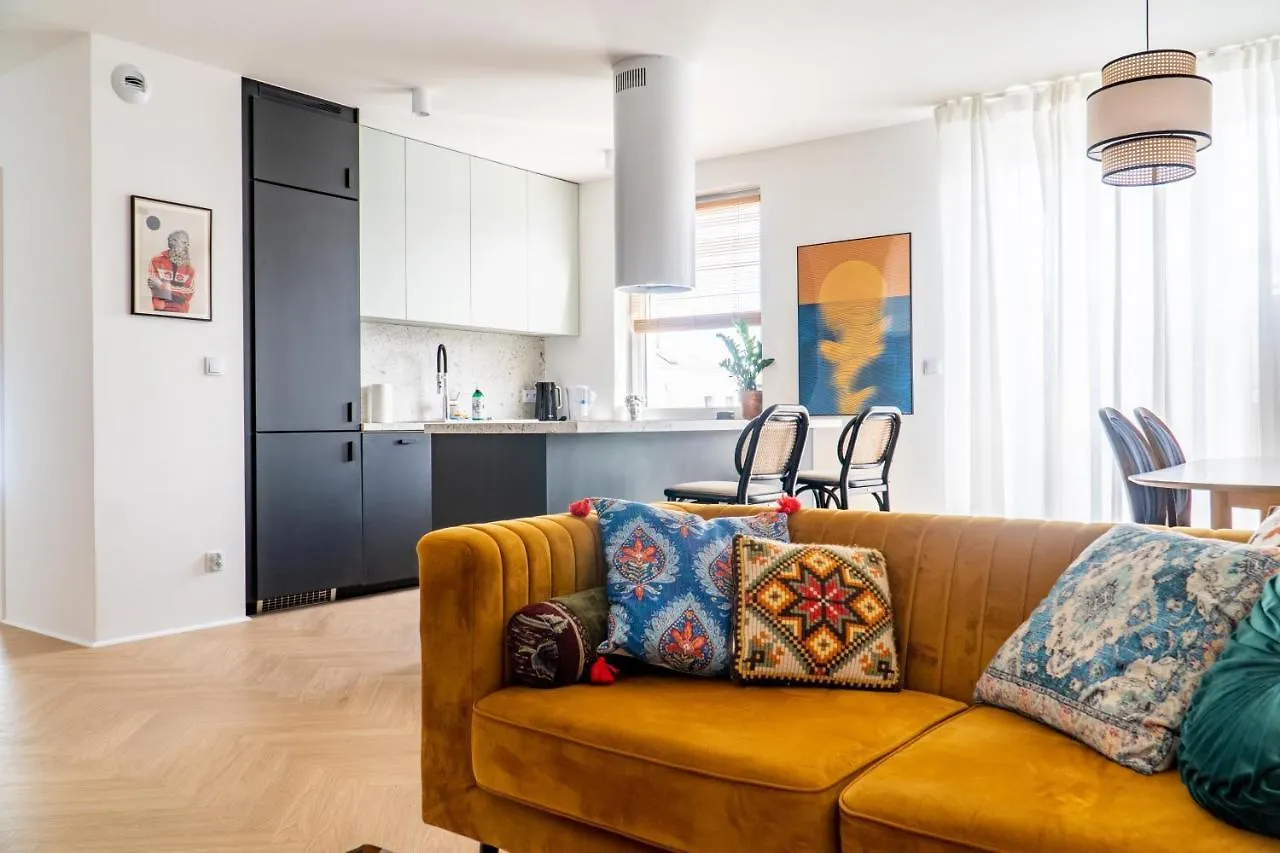 Old Town Gem Designer Apartment - Centre Location - Families - Remote Work Gdansk